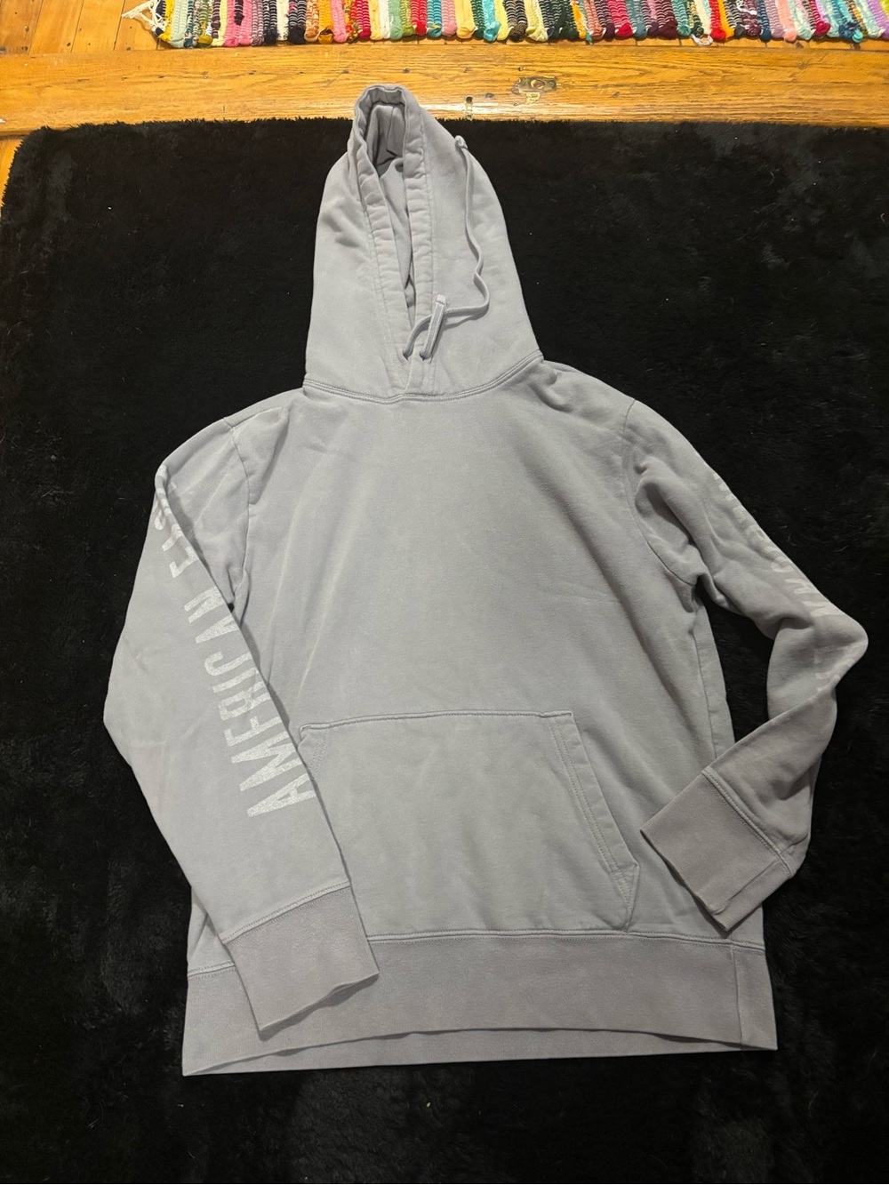 American Eagle Outfitters Light Gray Hooded Pullover Sweatshirt